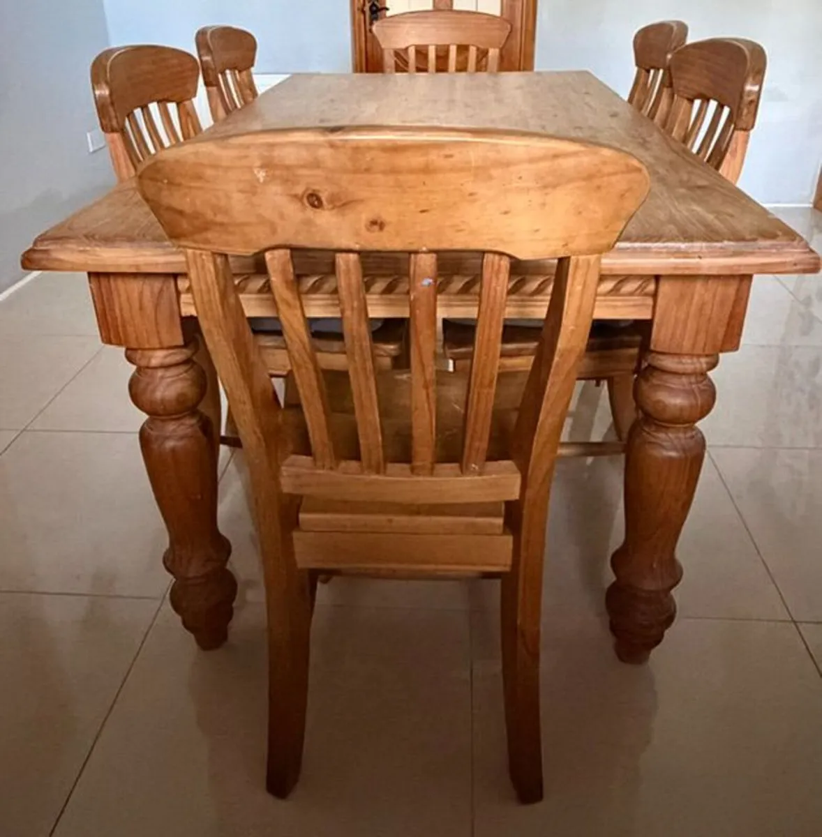 Kitchen Table - Image 2