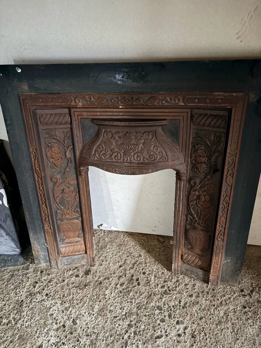 Fireplace surround