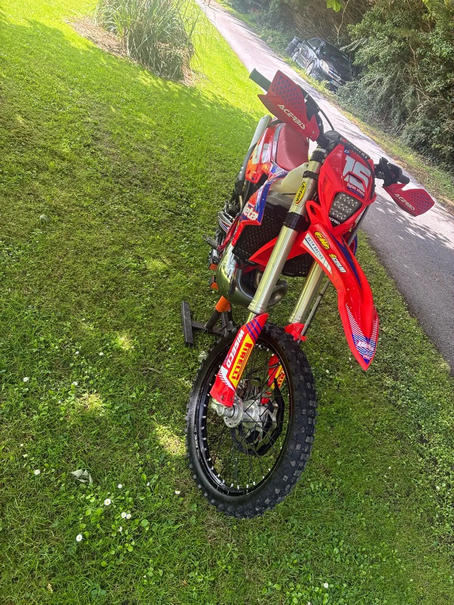 Beta 200Rr - Image 2