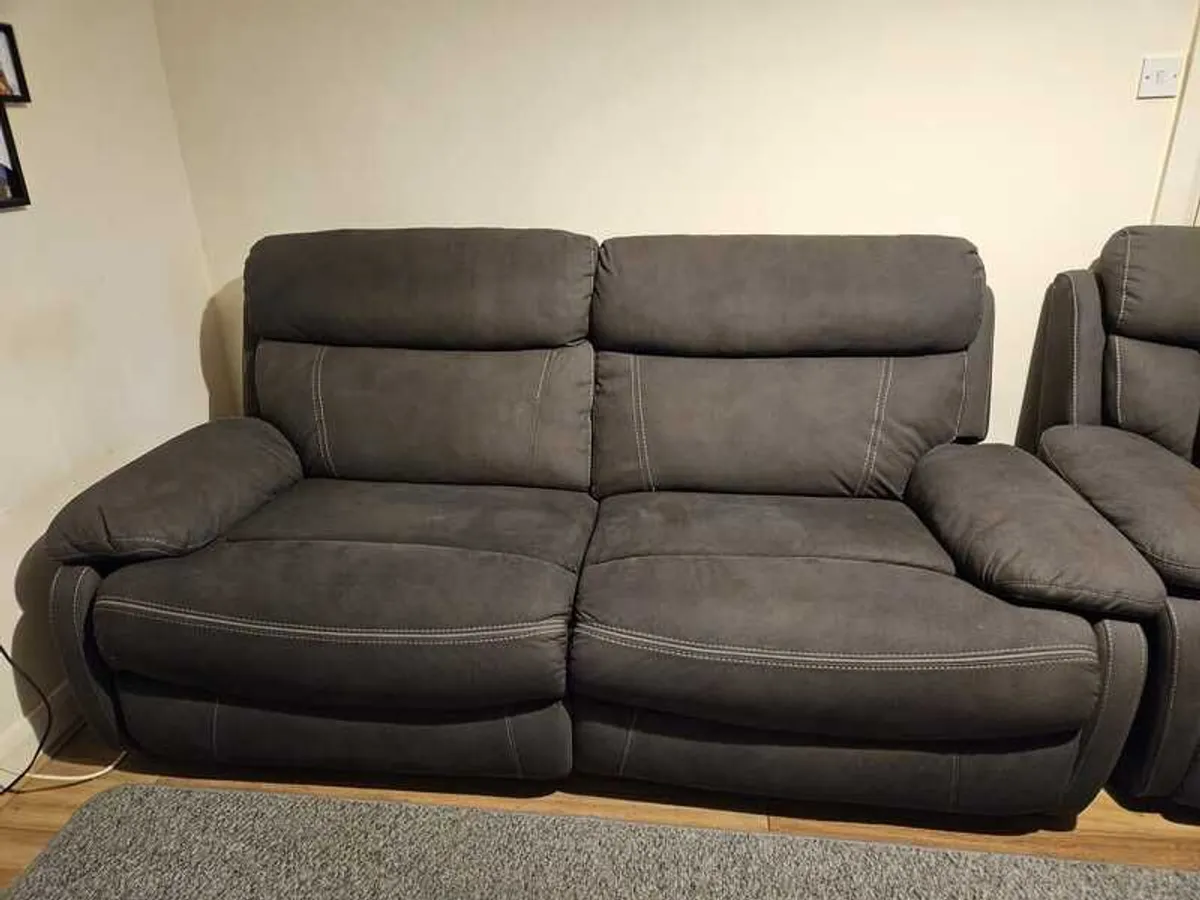 3-Seater Sofa & Armchair Set (Electric Recliners) - Image 1
