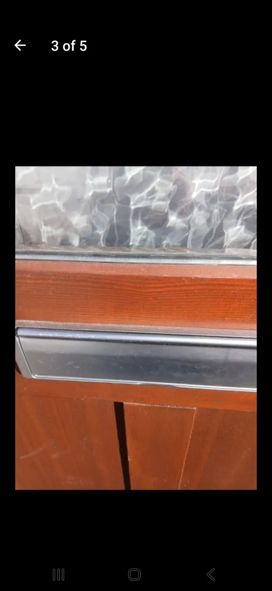 Door - Image 2