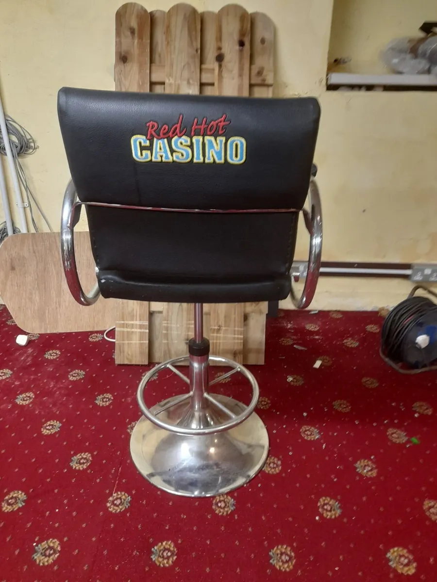 Casino stools - Image 4