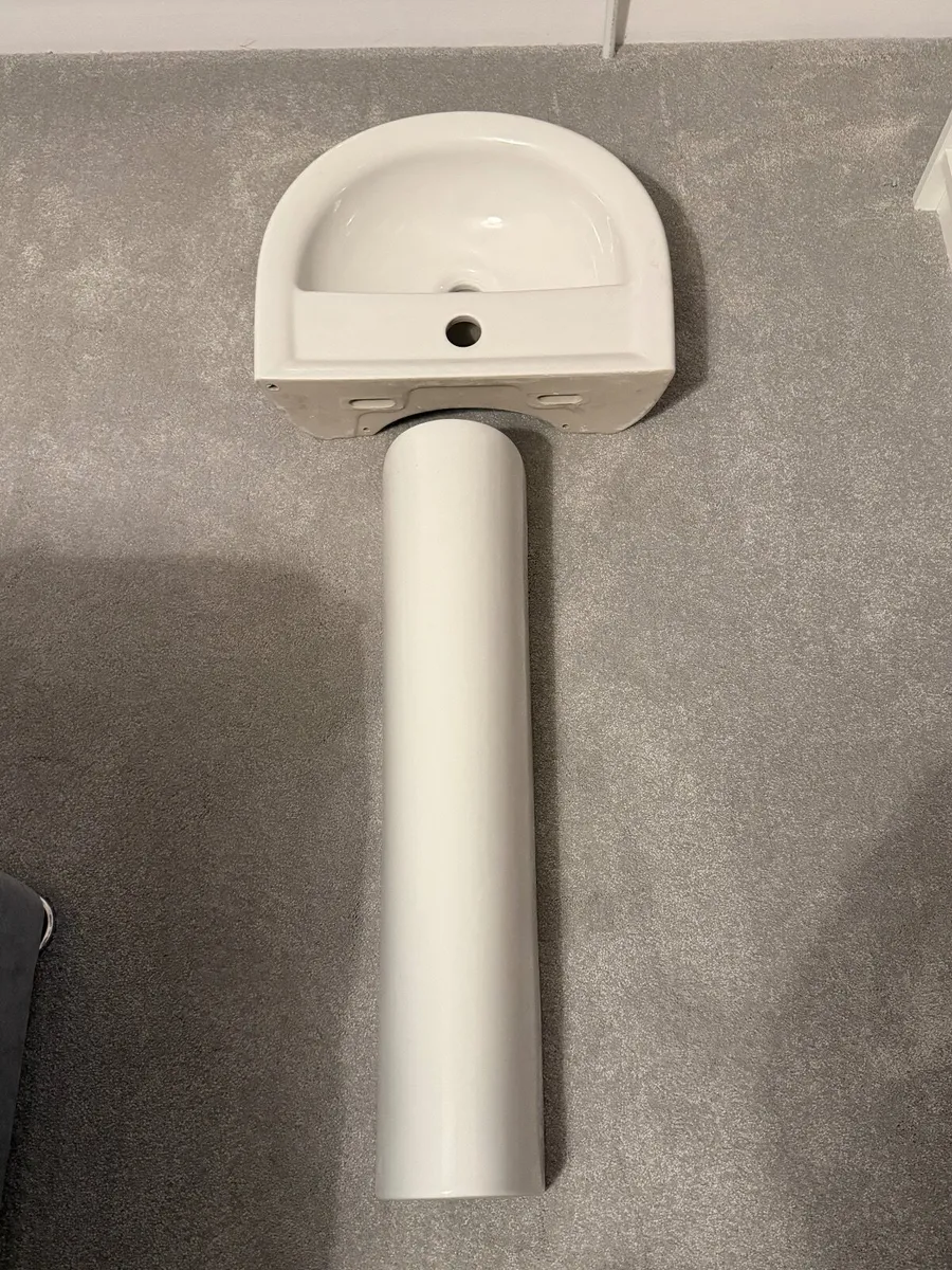 sink - Image 1
