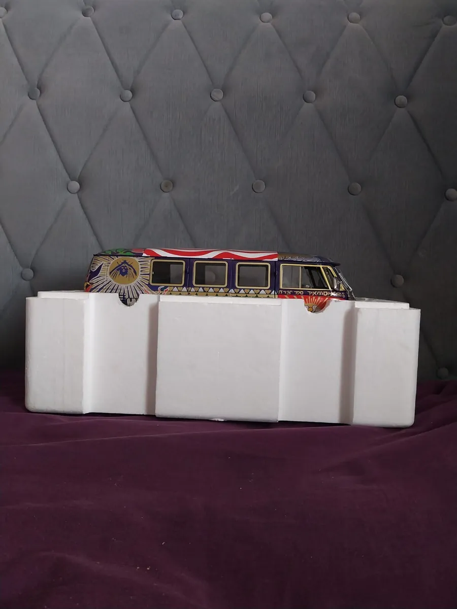 MODEL SUNSTAR WOODSTOCK VW VAN - Image 3