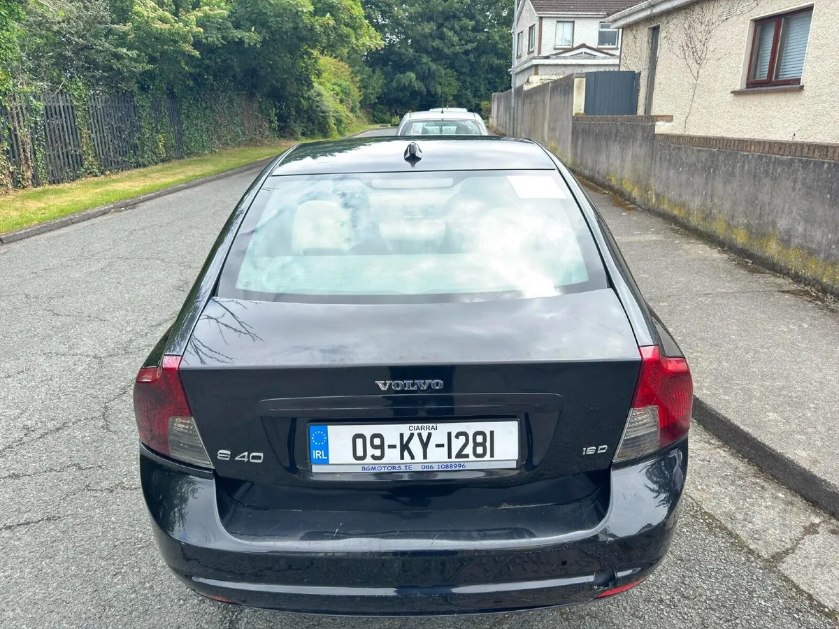 2009 Volvo s40  nct till 07/27 - Image 2