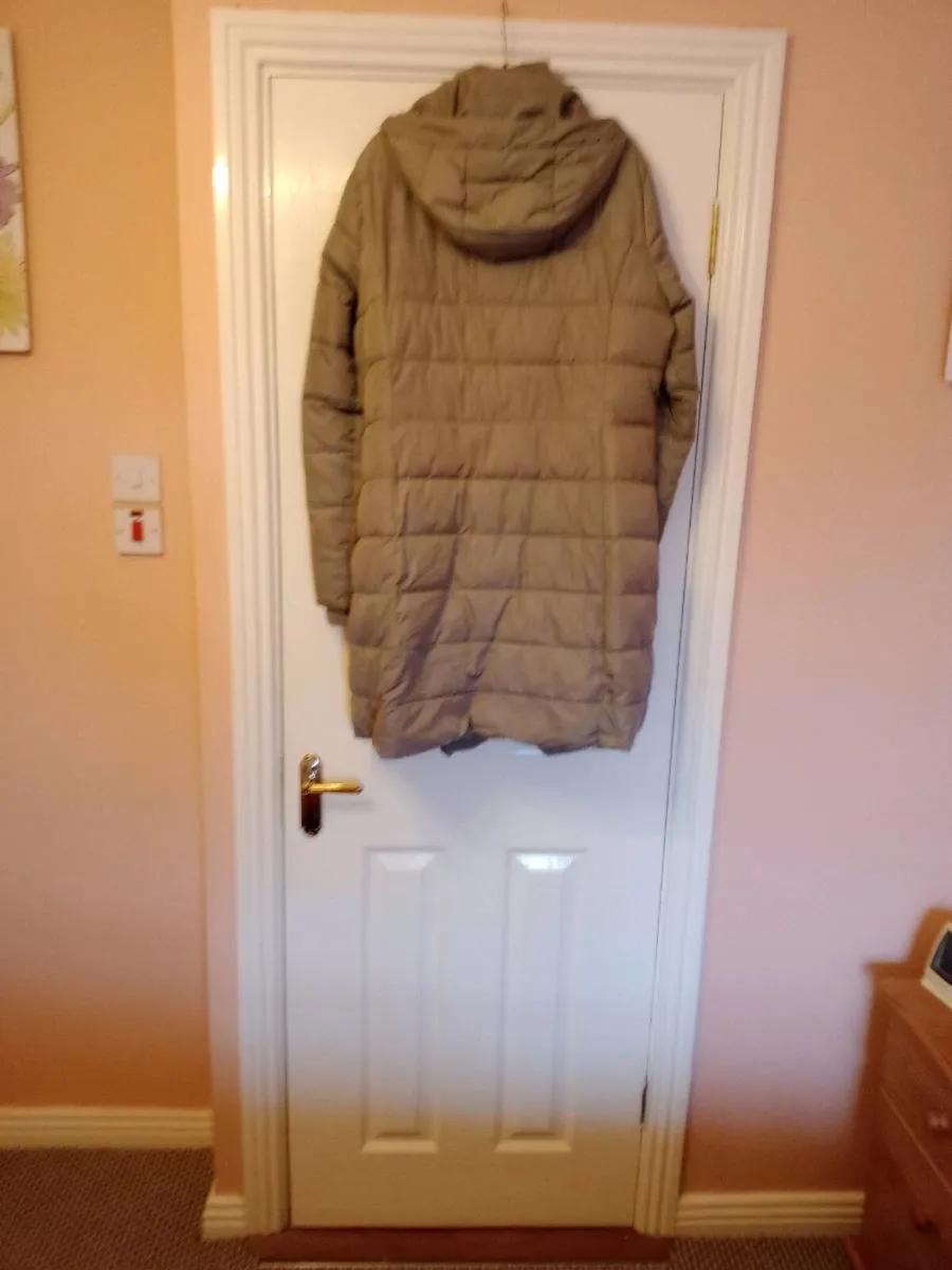 PADDED QUILTED long coat NEW - Image 2