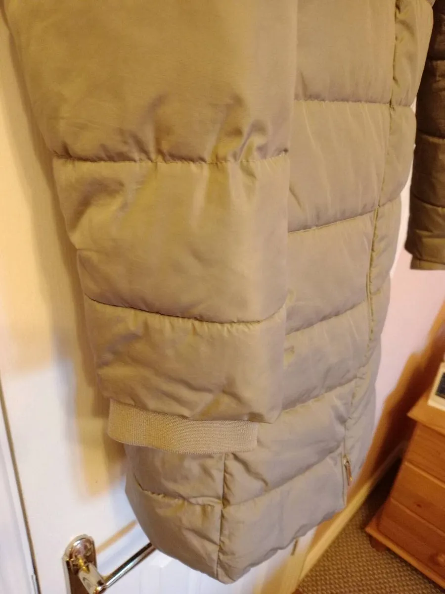 PADDED QUILTED long coat NEW - Image 3