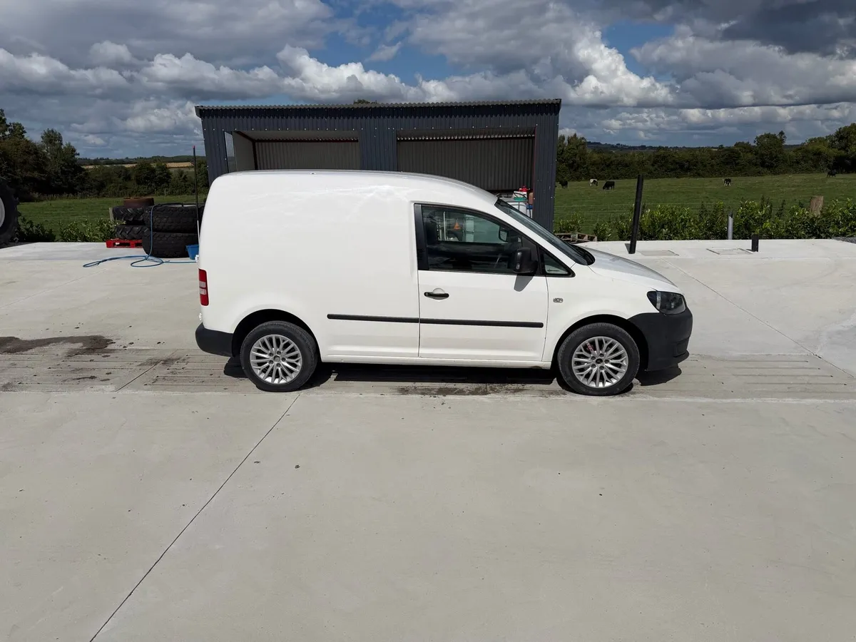 Volkswagen caddy - Image 3