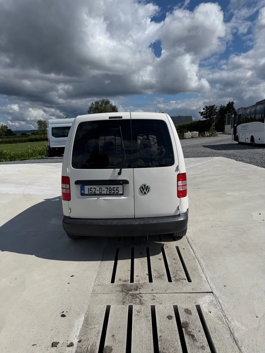 Volkswagen caddy - Image 4