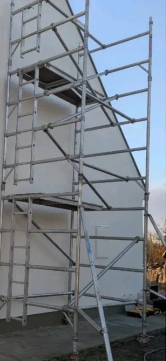 Aluminium Tower Scaffolding - Image 1