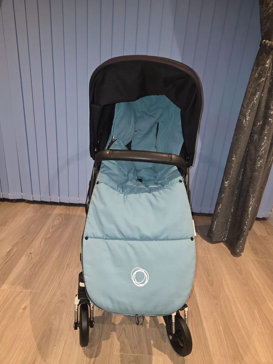 Bugaboo Cameleon 3 plus car seat isofix - Image 4