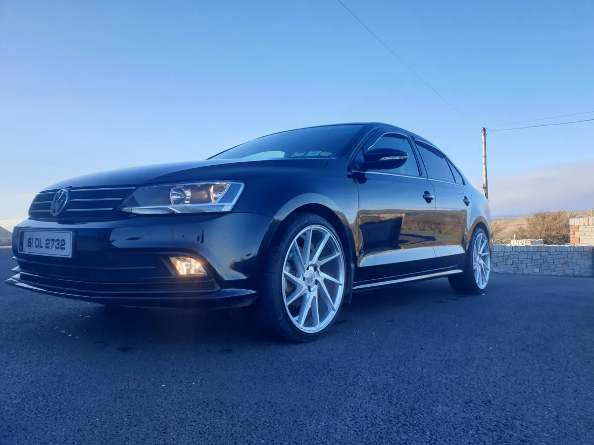 19" AVA Madison Alloys - Image 1