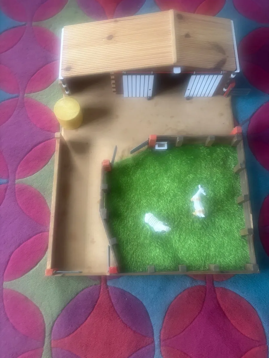 Mill wood farm set - Image 2