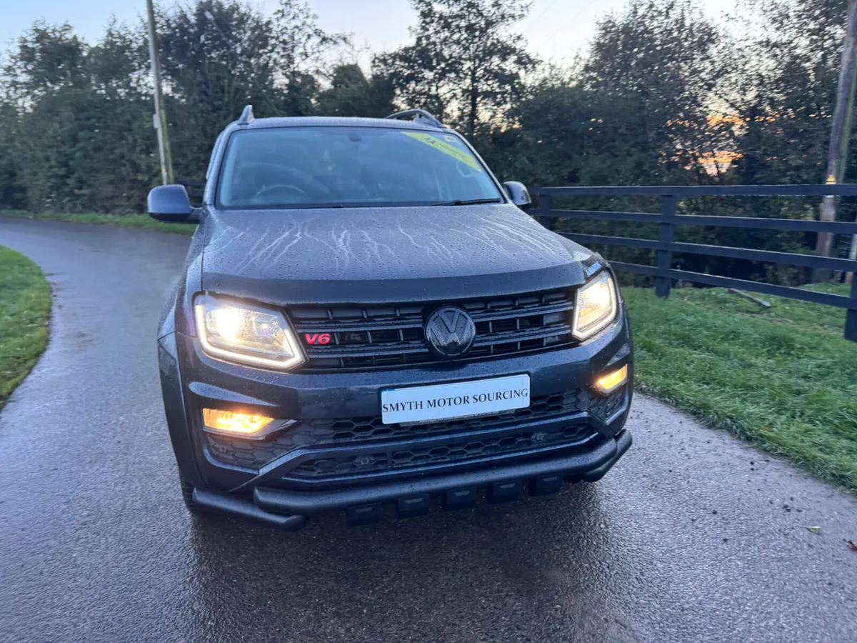 191 Volkswagen Amarok 258bhp Black Ed***** - Image 4