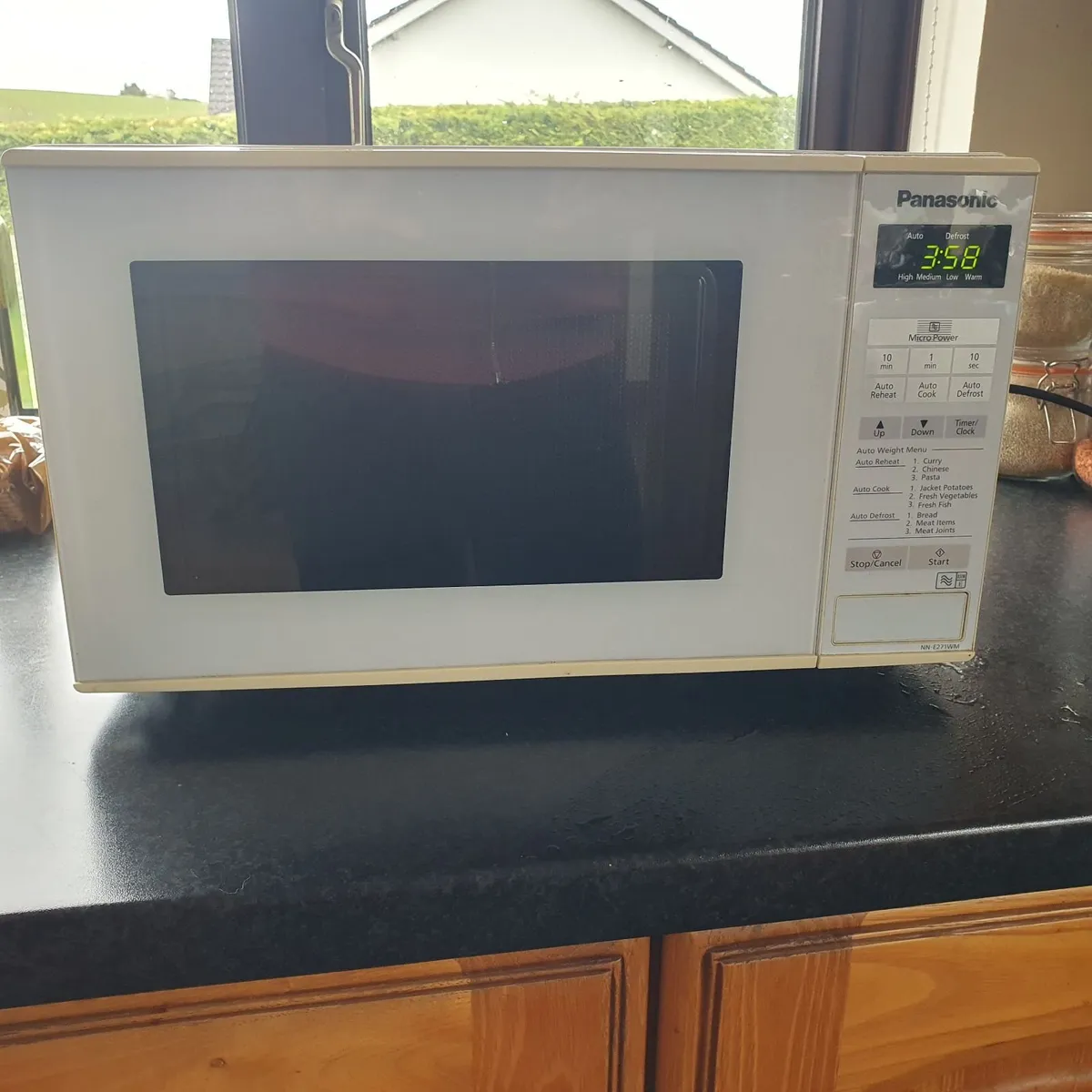 Microwave,  brand Panasonic - Image 1