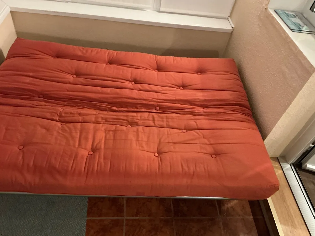 Futon / sofa bed - Image 2