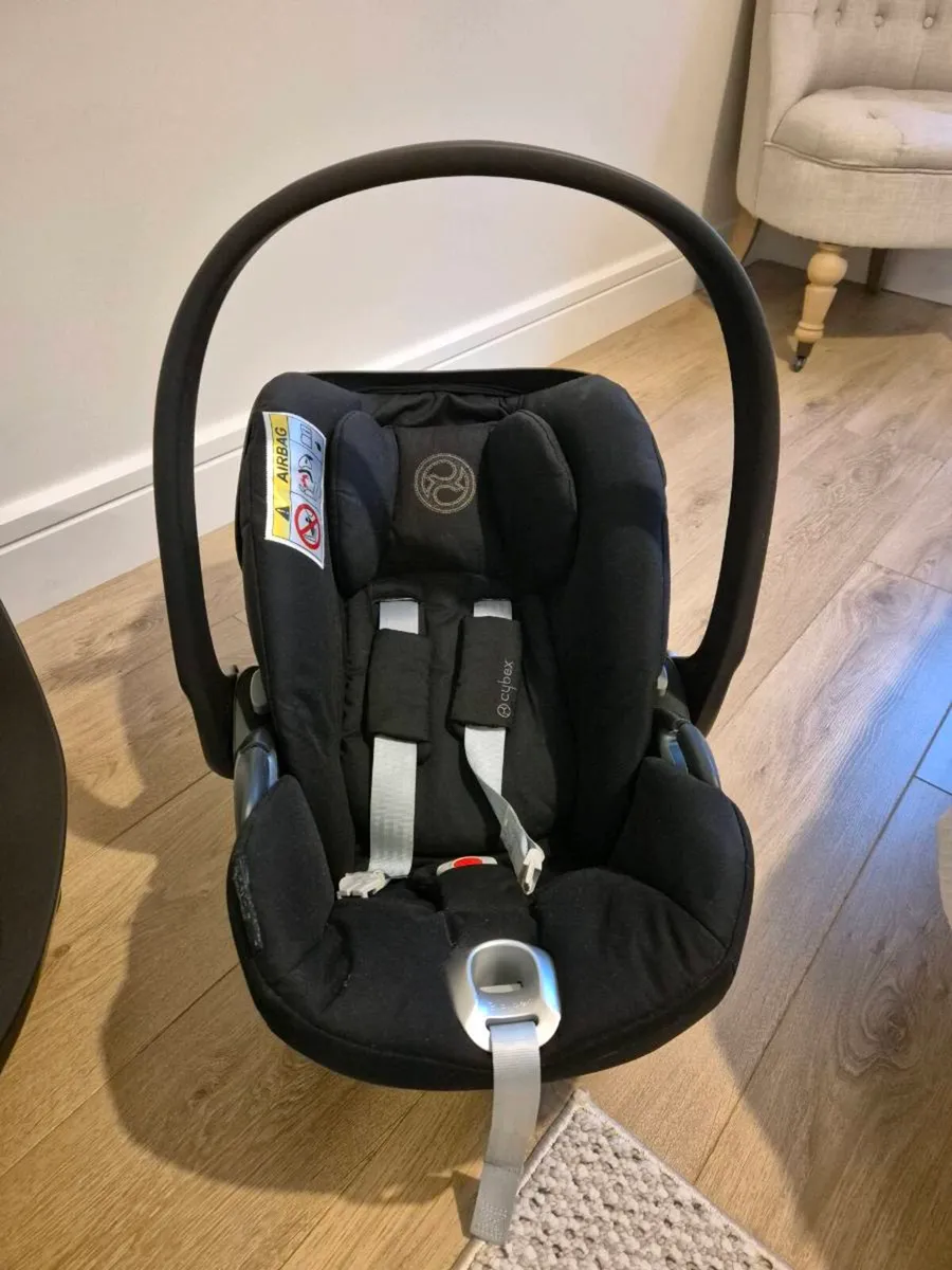 Cybex Cloud Z I-Size with Cybex Base - Image 3