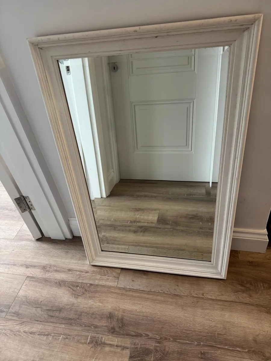 Mirror - Image 1
