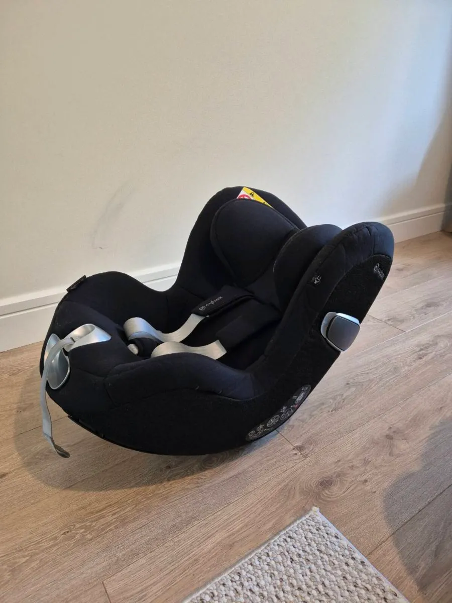 Cybex Sirona Z2 I-Size with Cybex Base - Image 1
