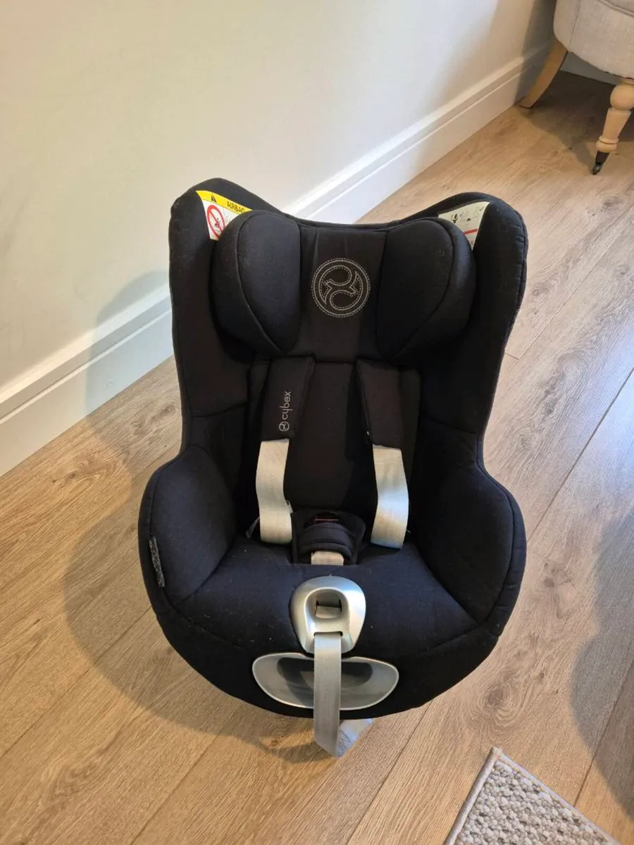 Cybex Sirona Z2 I-Size with Cybex Base - Image 2