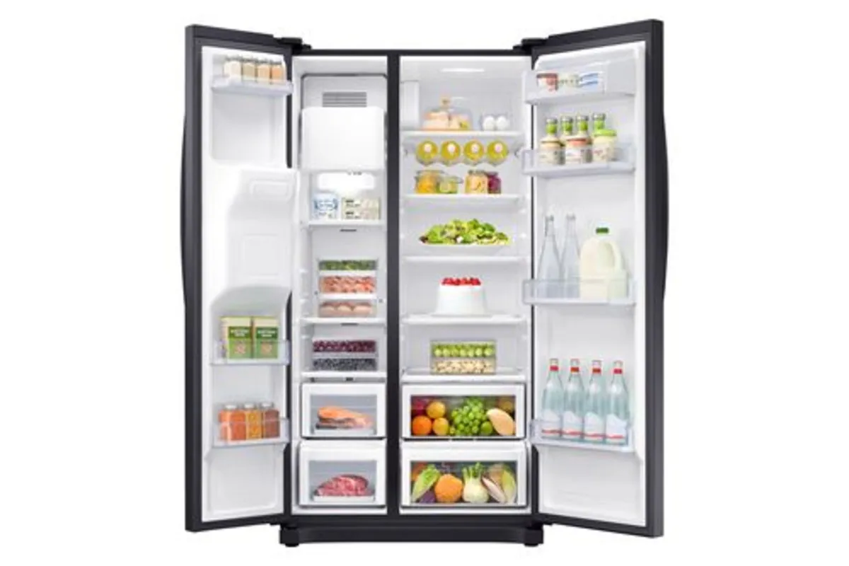 Samsung American Fridge Freezer - Image 4