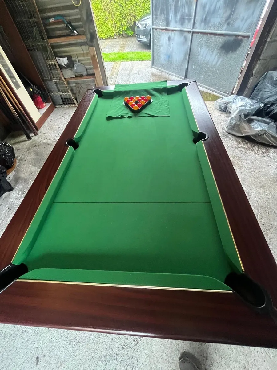 Pool table - Image 4