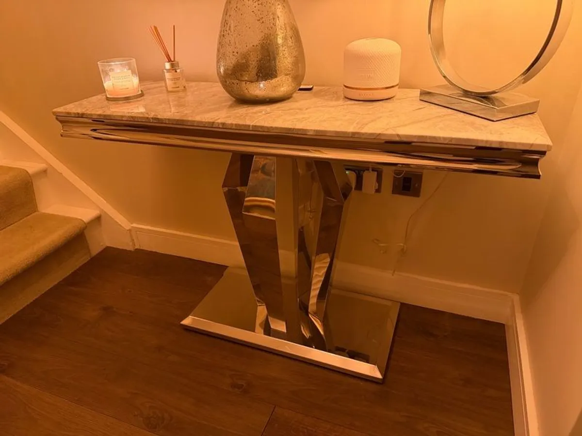 Hall Table / Sideboard - Image 3