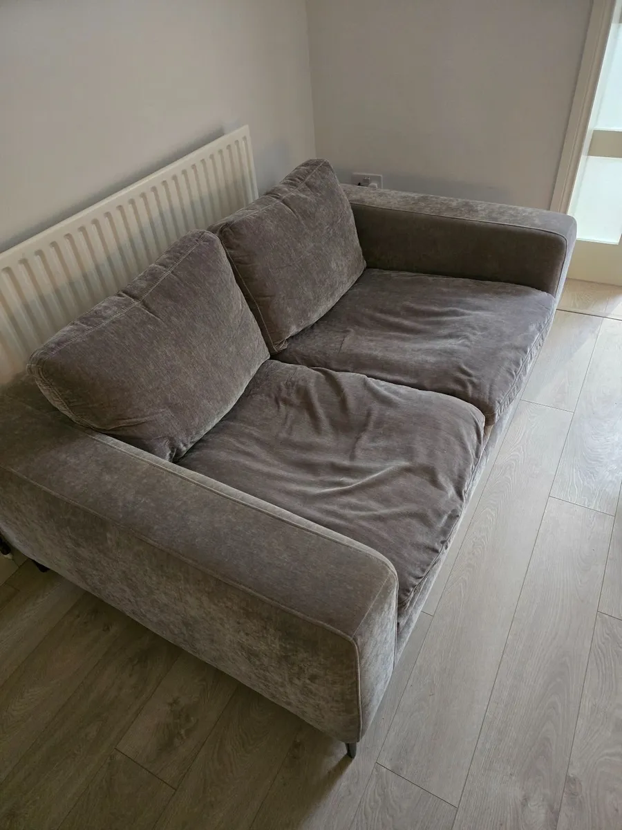EZ Living Granite 3 Seater couch - Image 3