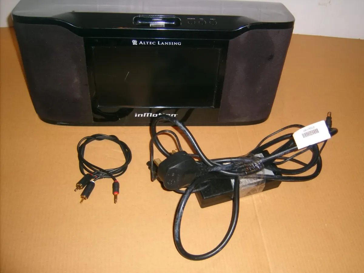 iMV712 Digital Mini Home theater for iPod - Image 1