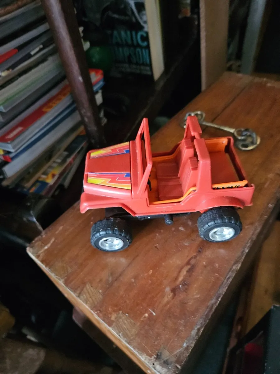 Vintage MASK Vehicle - Image 1