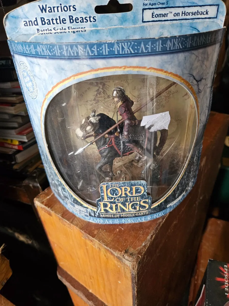 Lord of the Rings Figure on Horse Back - Image 2
