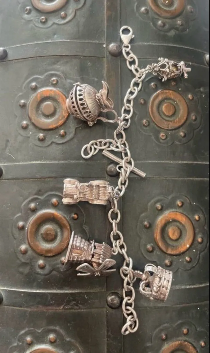 Vintage sterling silver charm bracelet - Image 2