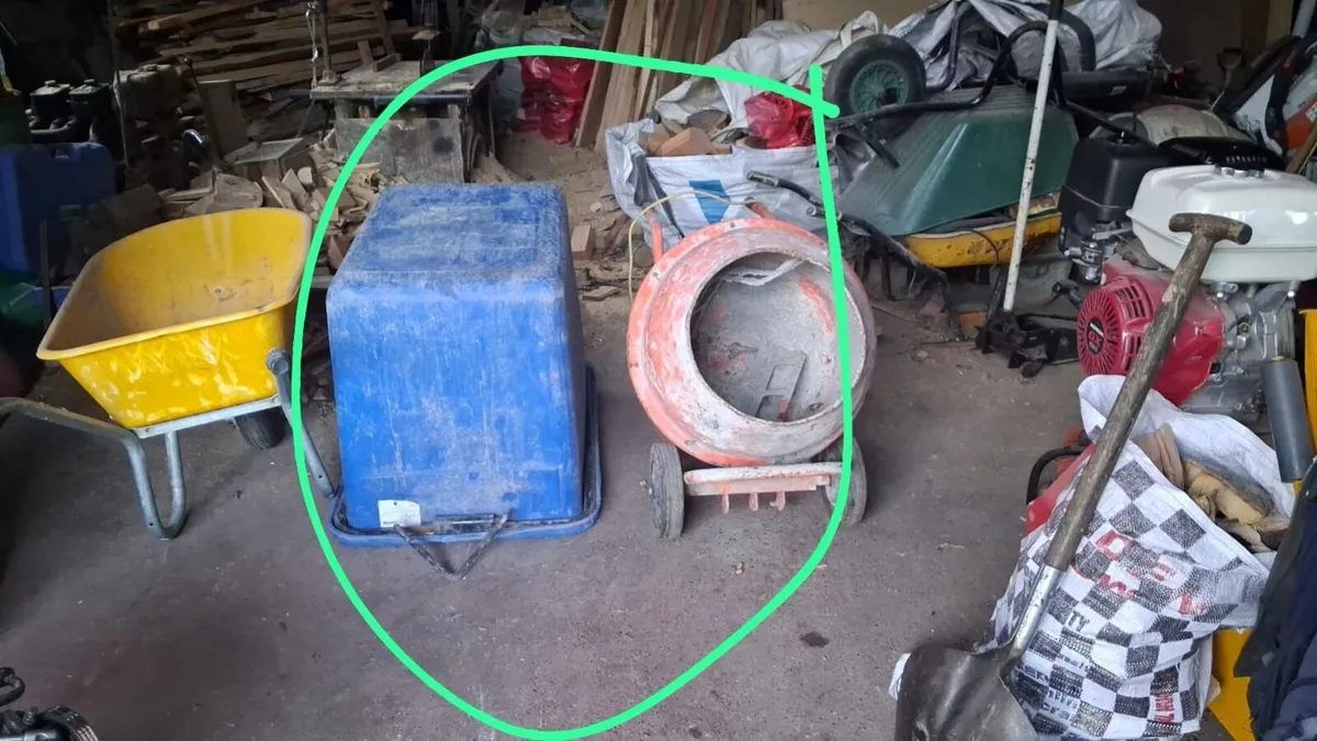 Cement mixer and Mortar bin