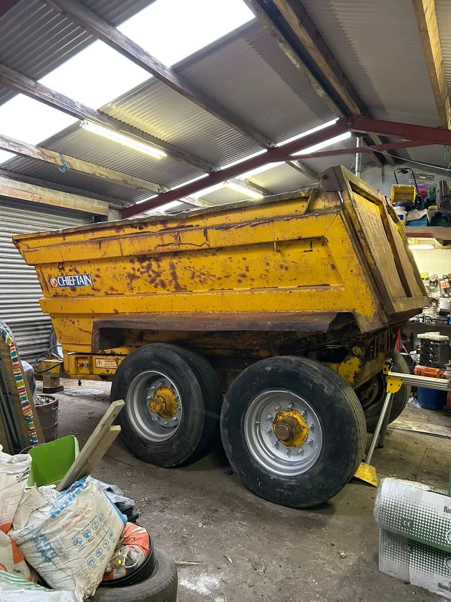 Dump trailer - Image 2