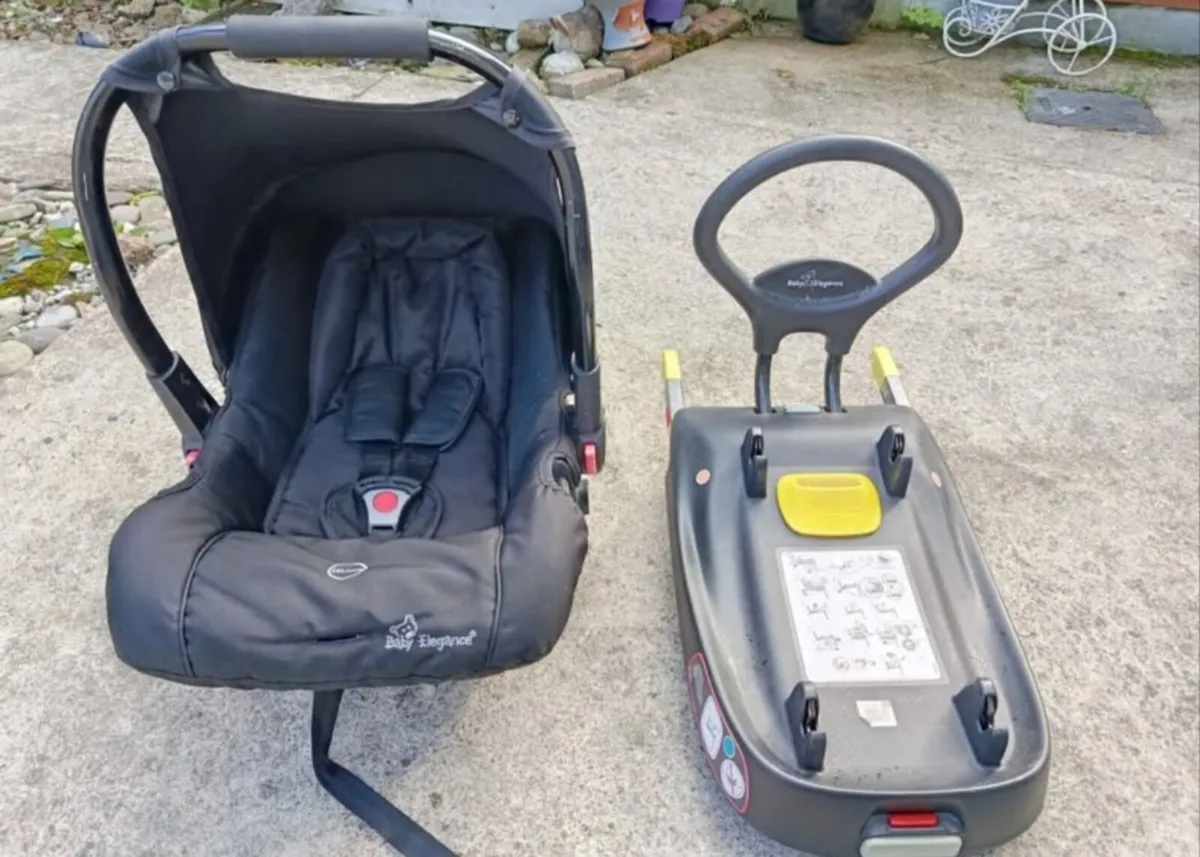 Baby Car Seat and Isofix Base - Great Condition - Image 1
