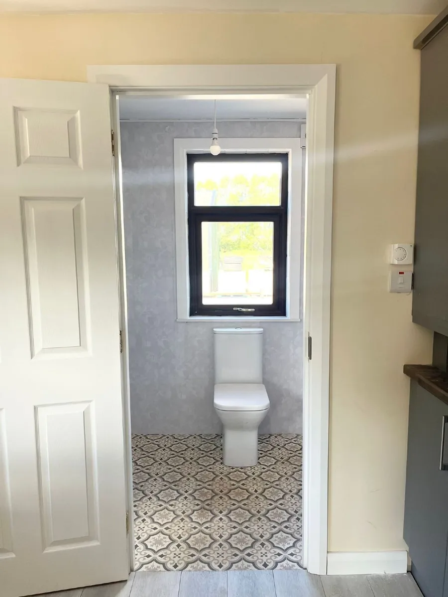 Modern 2-Bedroom Modular Home for Sale - Image 2