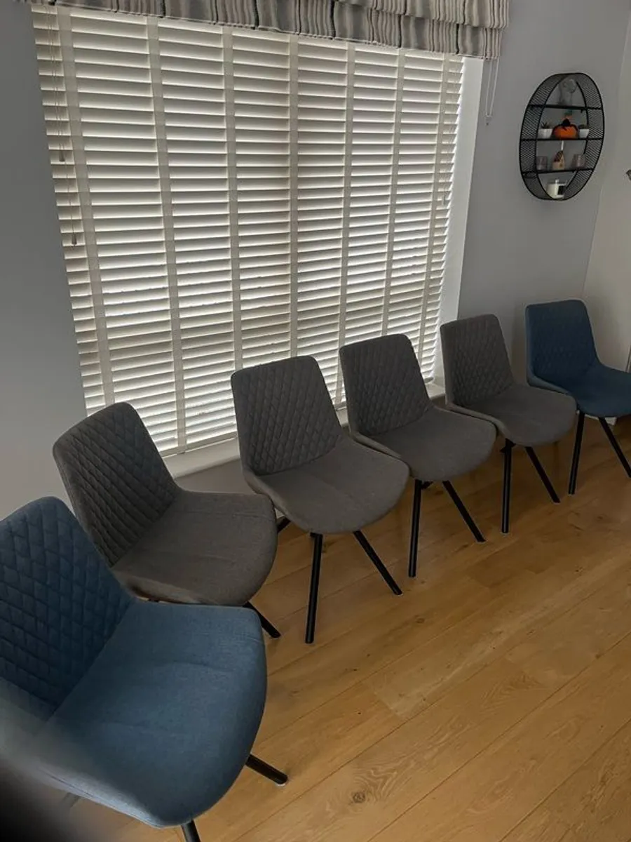 dining table and chairs - Image 4