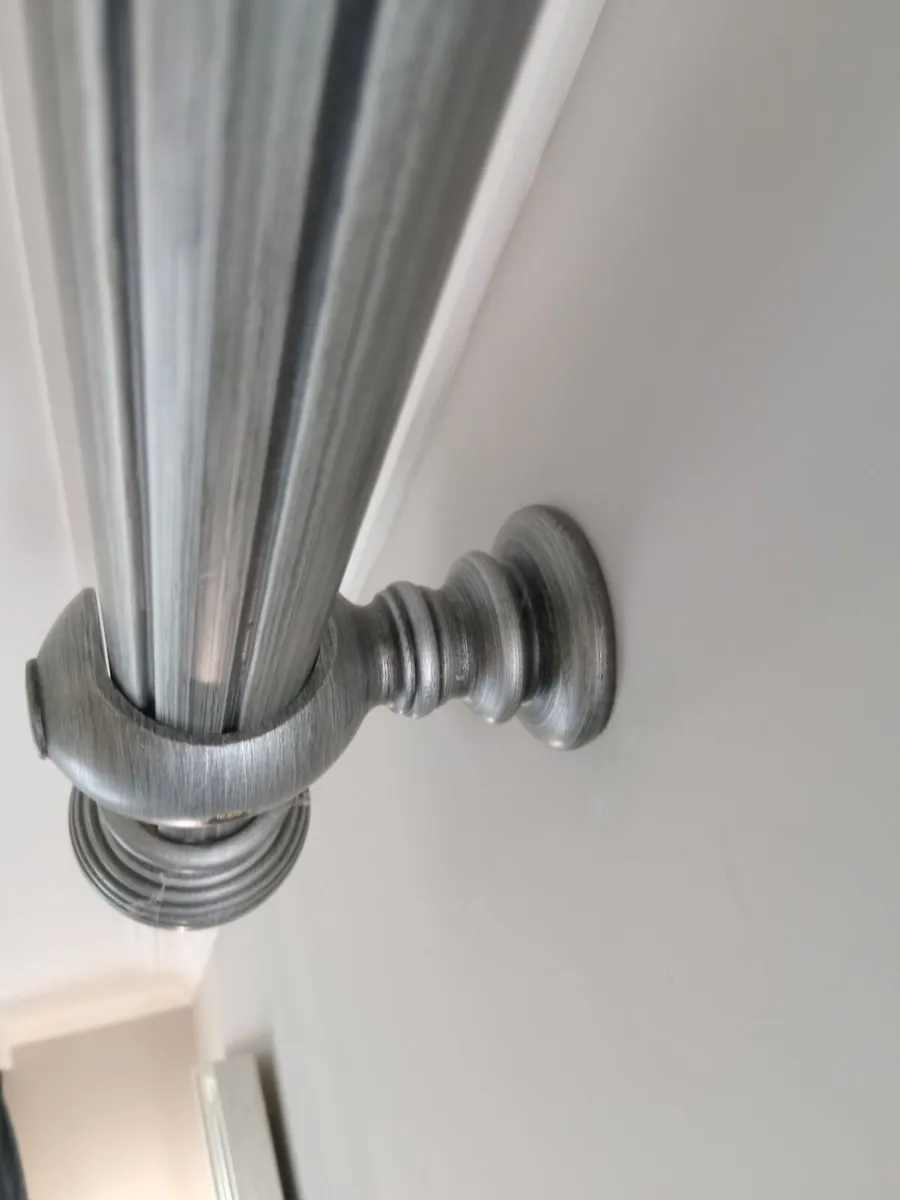 Curtain Pole with hokdback - Image 2