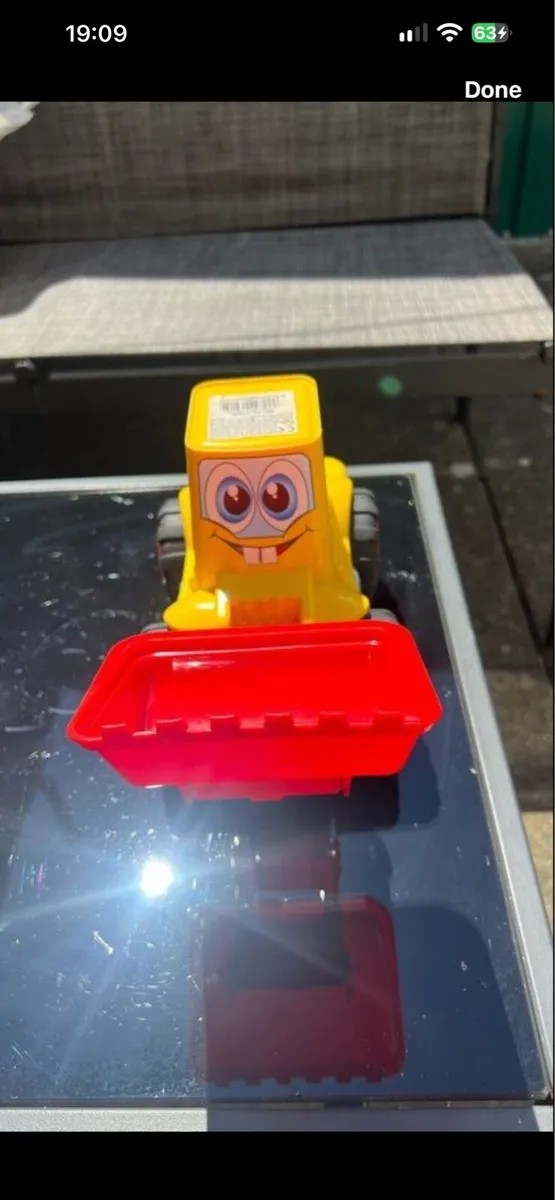 Child’s toy €5 - Image 1