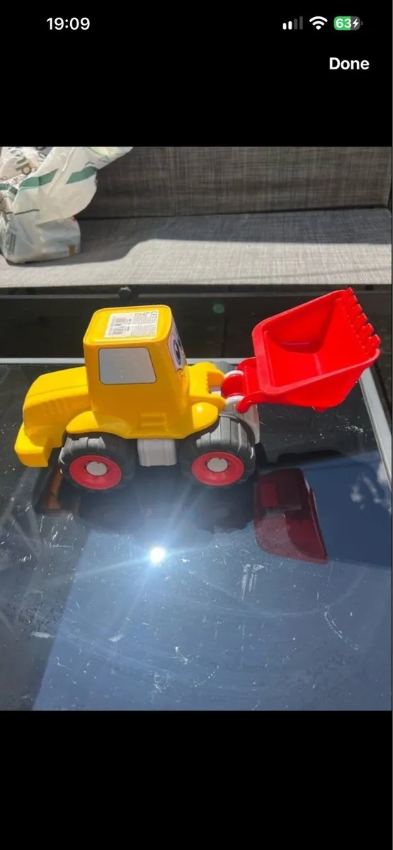 Child’s toy €5 - Image 2