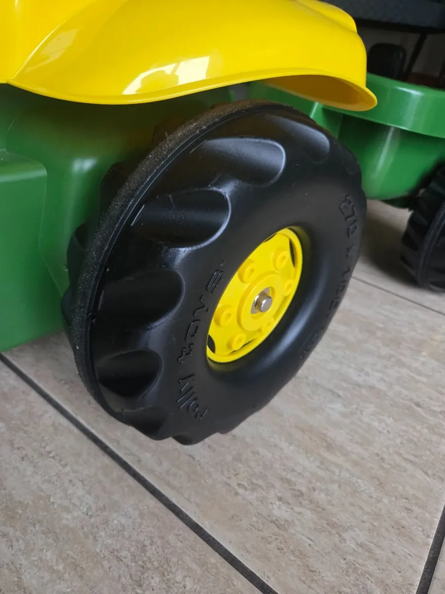 John Deer Tractor - Image 3