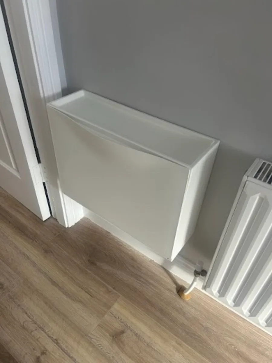 Ultra slim Shoe storage - Image 1