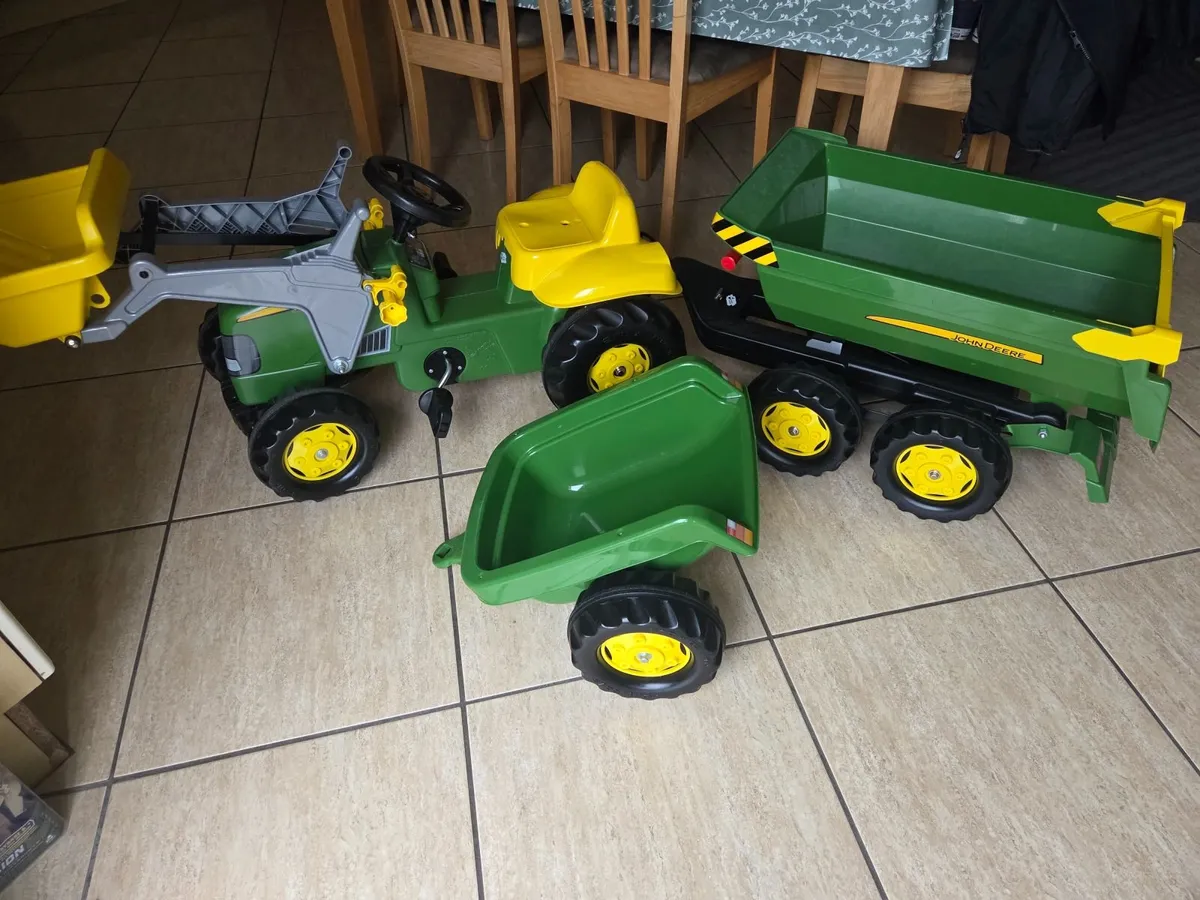 John Deer Tractor - Image 1