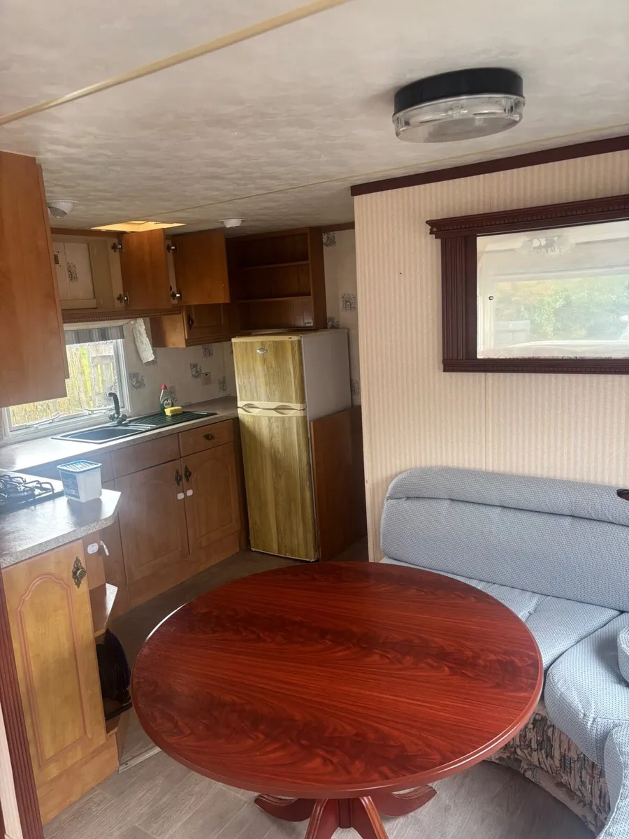 Mobile Home - Image 4