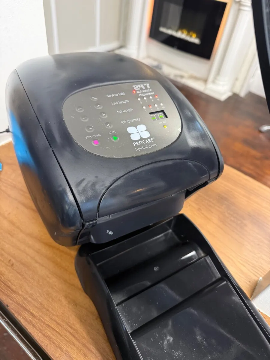 Automatic foil dispenser - Image 1