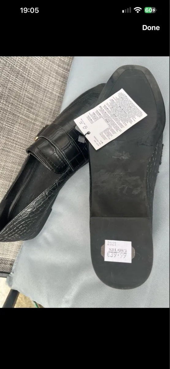 Ladies BNWT shoes size 5 €20 - Image 4