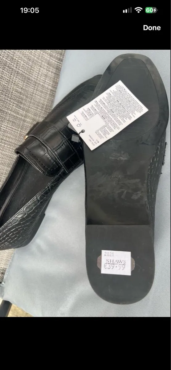 Ladies BNWT shoes size 5 €20 - Image 2