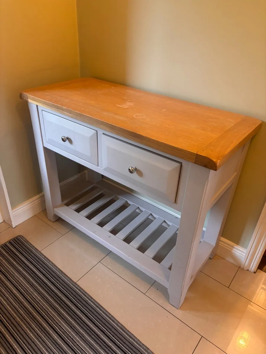 Hall table - Image 1