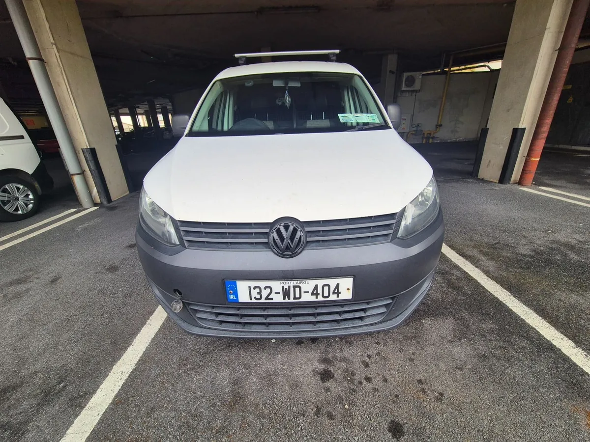 Volkswagen Caddy 2013 - Image 2