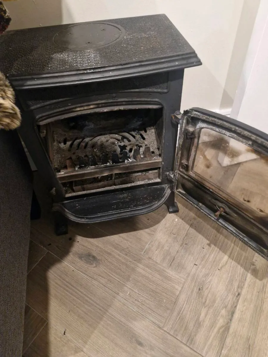 Stove - Image 2